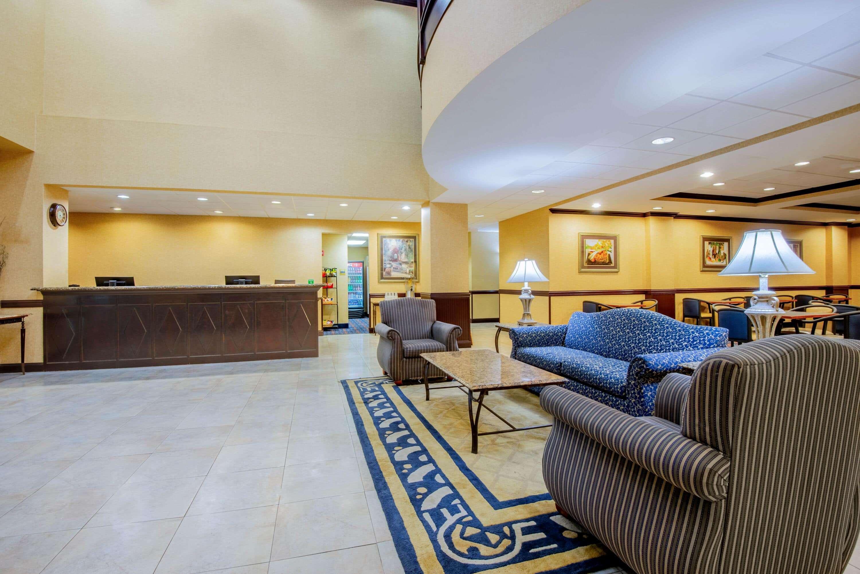 La Quinta By Wyndham Mt. Laurel - Philadelphia Hotel Mount Laurel Exterior photo